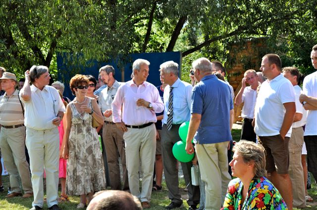 Manfred Kolbe MdB im Gesprch mit Ministerprsident Stanislaw Tillich whrend des Familientages