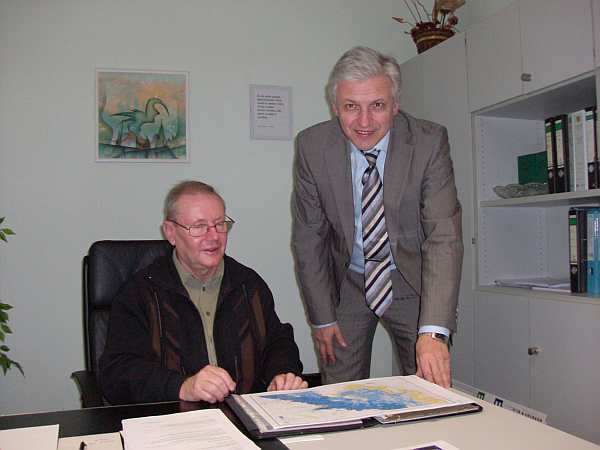 Bürgermeister Karl-Heinz Hermann mit Manfred Kolbe MdB 