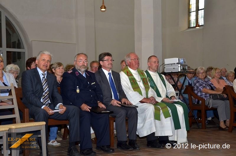 Manfred Kolbe (l.) beim kumenischen Gottesdienst in Eilenburg.