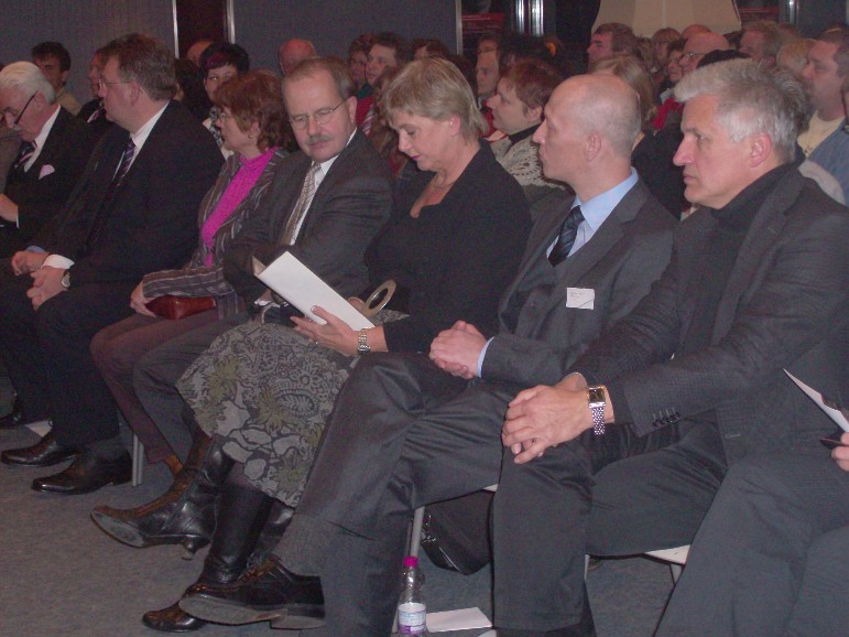 Erffnung der Dauerausstellung zum Geschlossenen Jugendwerkhof Torgau